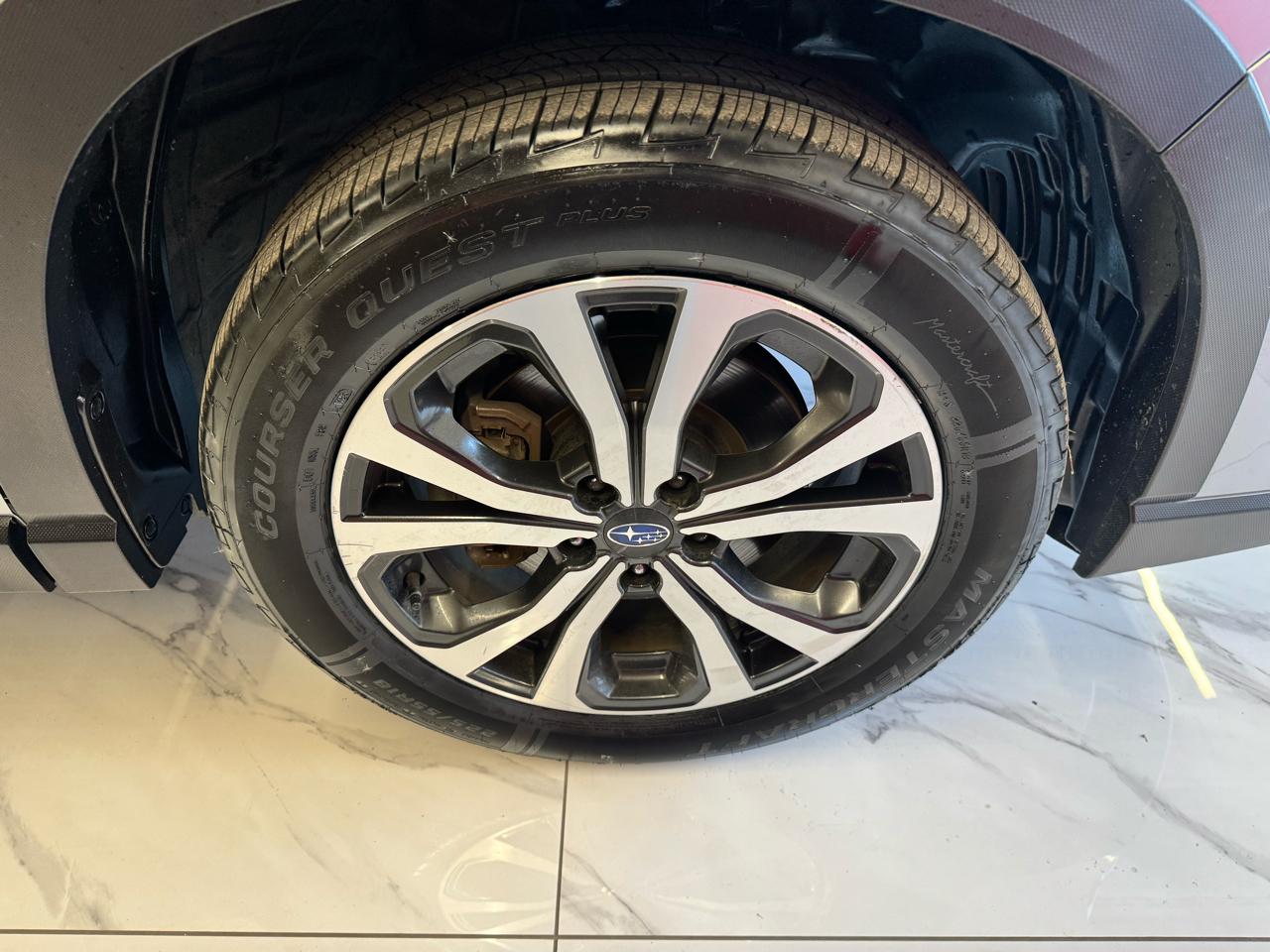 Subaru Forester Limited CVT 2021