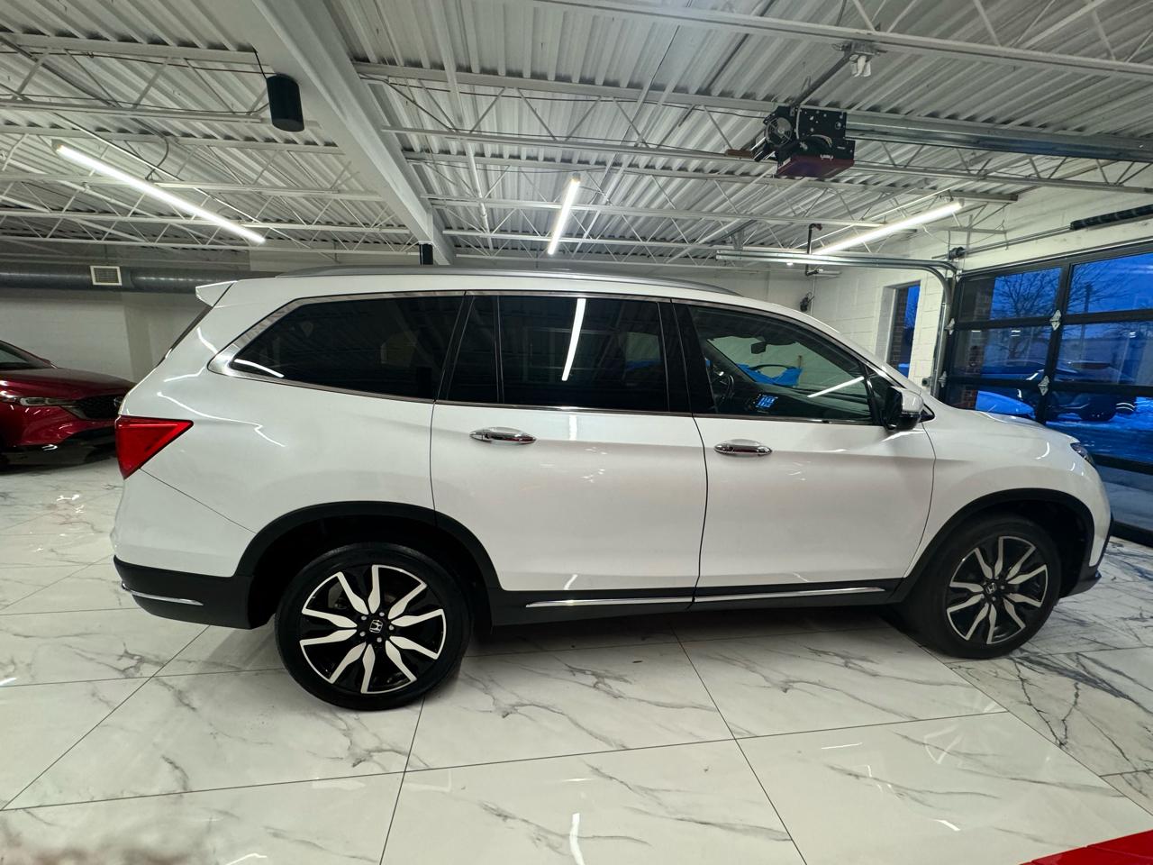 Honda Pilot Touring 7-Passenger AWD 2022