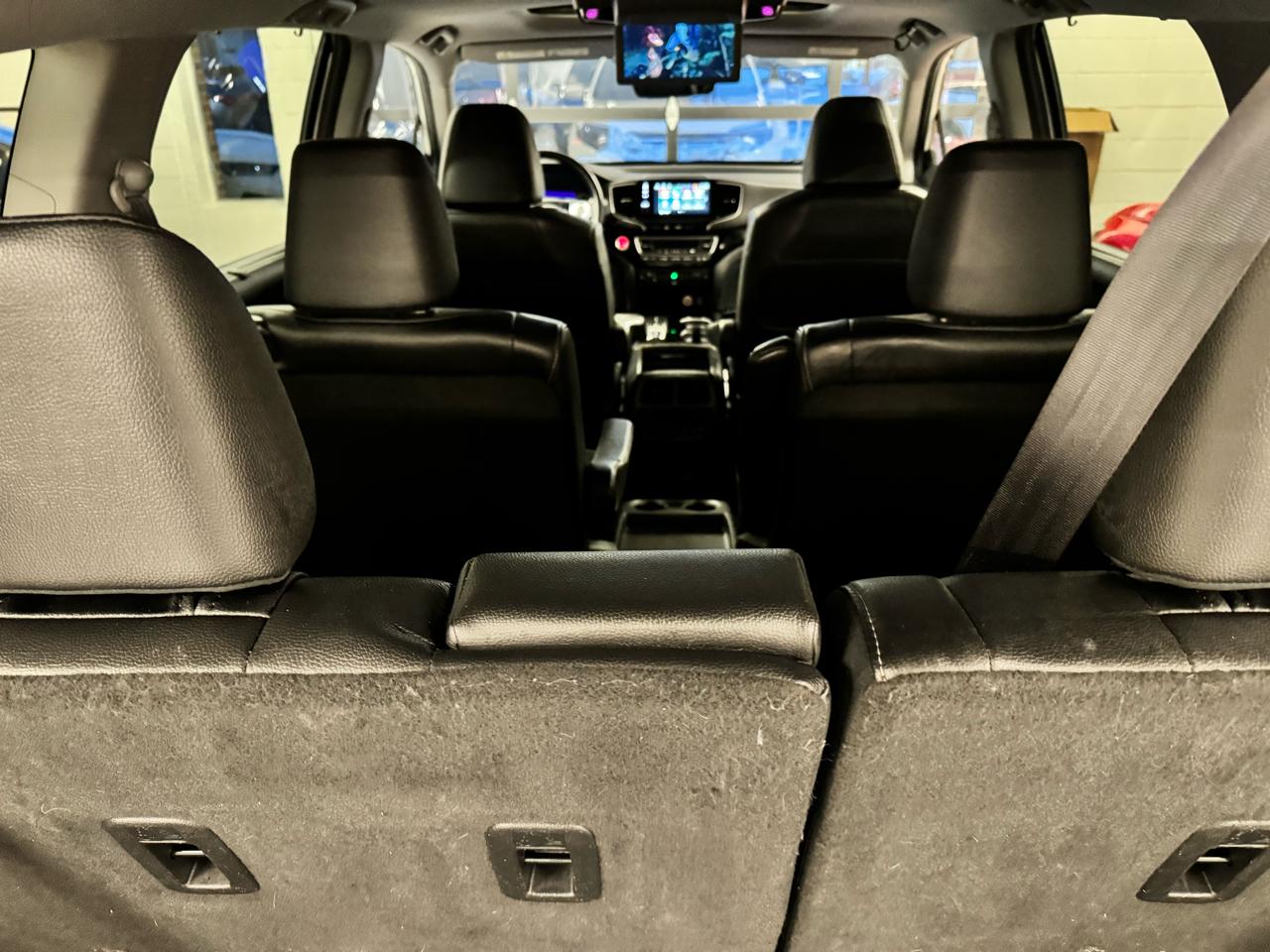 Honda Pilot Touring 7-Passenger AWD 2022