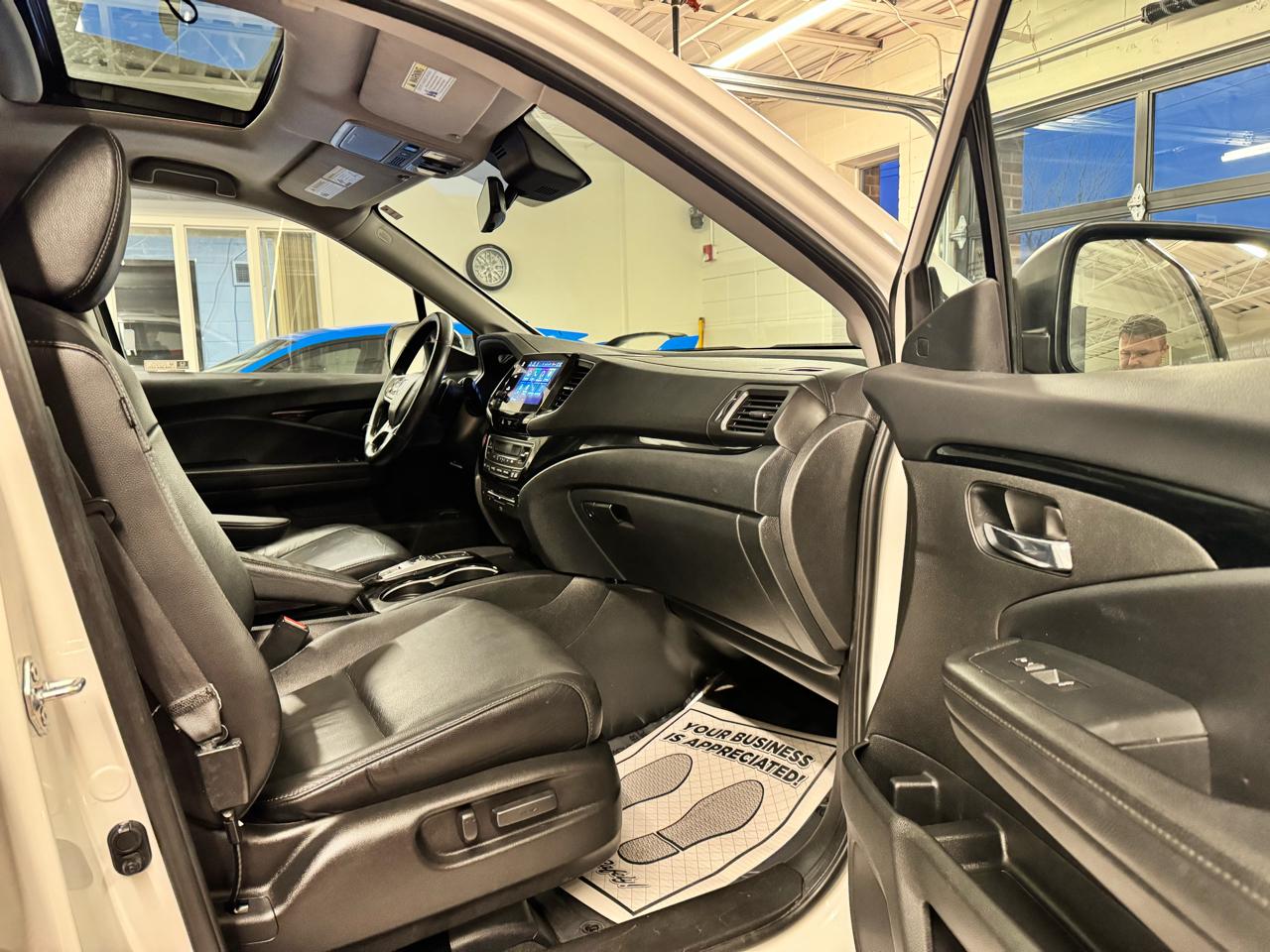 Honda Pilot Touring 7-Passenger AWD 2022