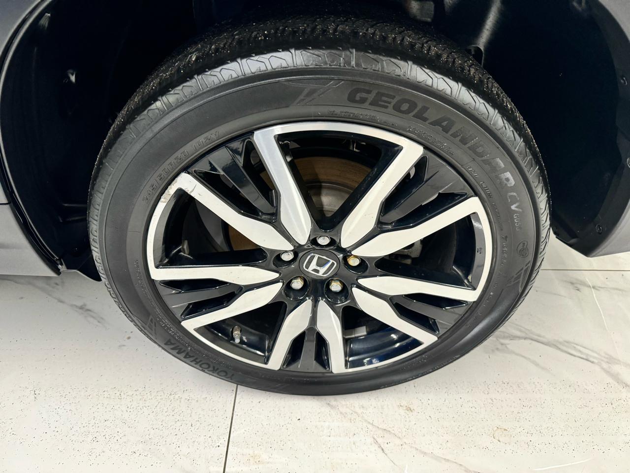 Honda Pilot Touring 7-Passenger AWD 2022