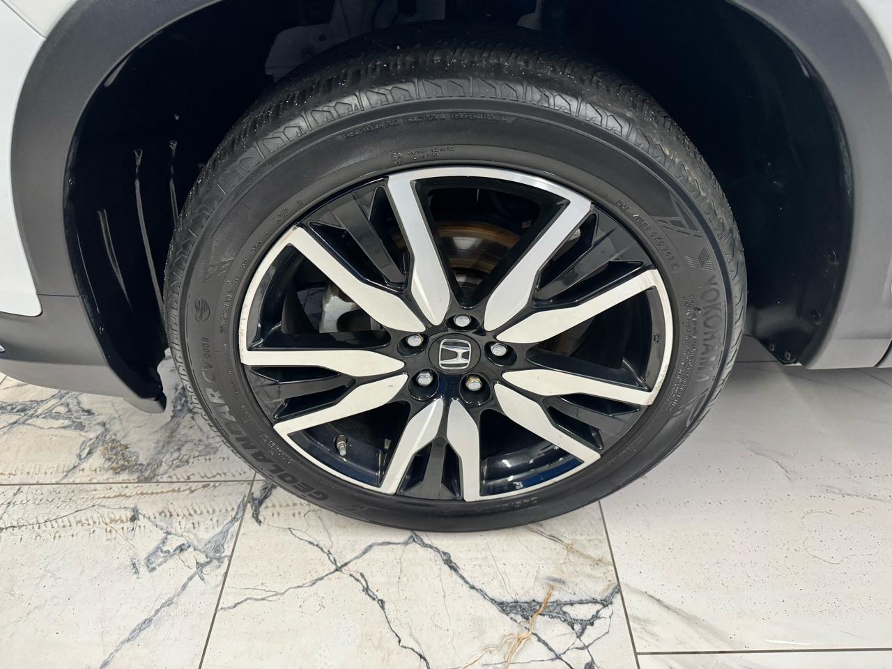 Honda Pilot Touring 7-Passenger AWD 2022