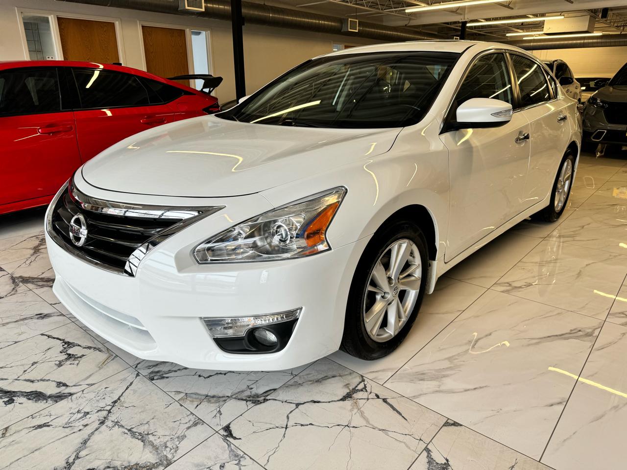 Nissan Altima 4dr Sdn I4 2.5 SL 2014