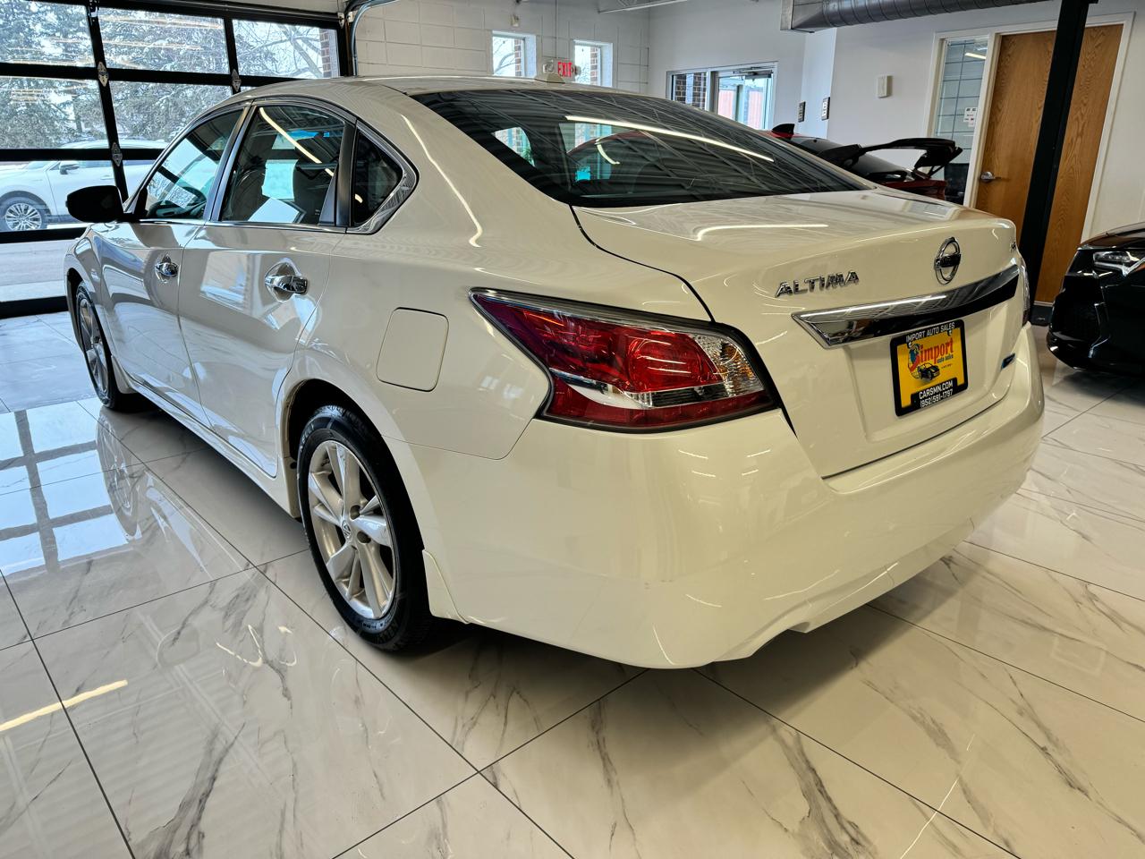 Nissan Altima 4dr Sdn I4 2.5 SL 2014