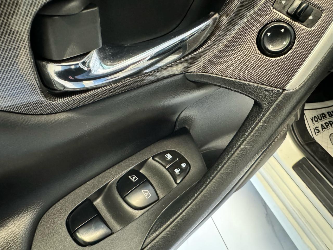 Nissan Altima 4dr Sdn I4 2.5 SL 2014