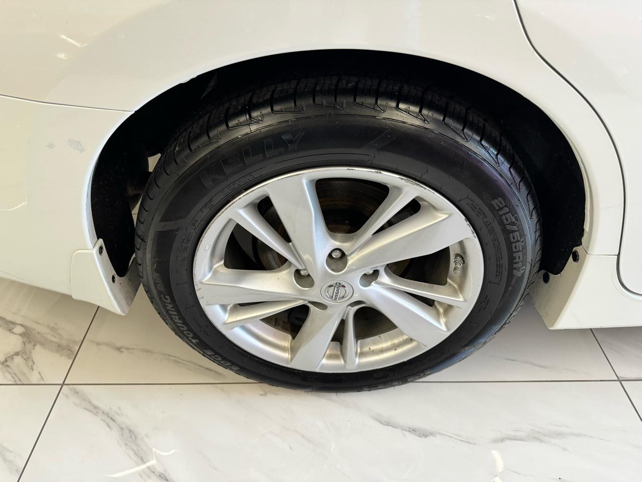 Nissan Altima 4dr Sdn I4 2.5 SL 2014