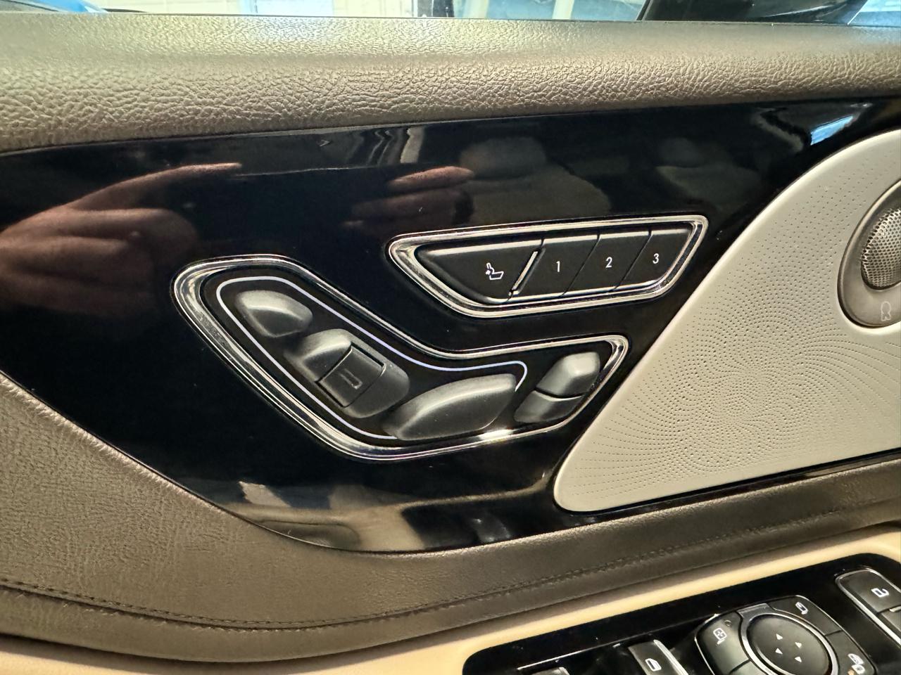 Lincoln Aviator Reserve AWD 2021