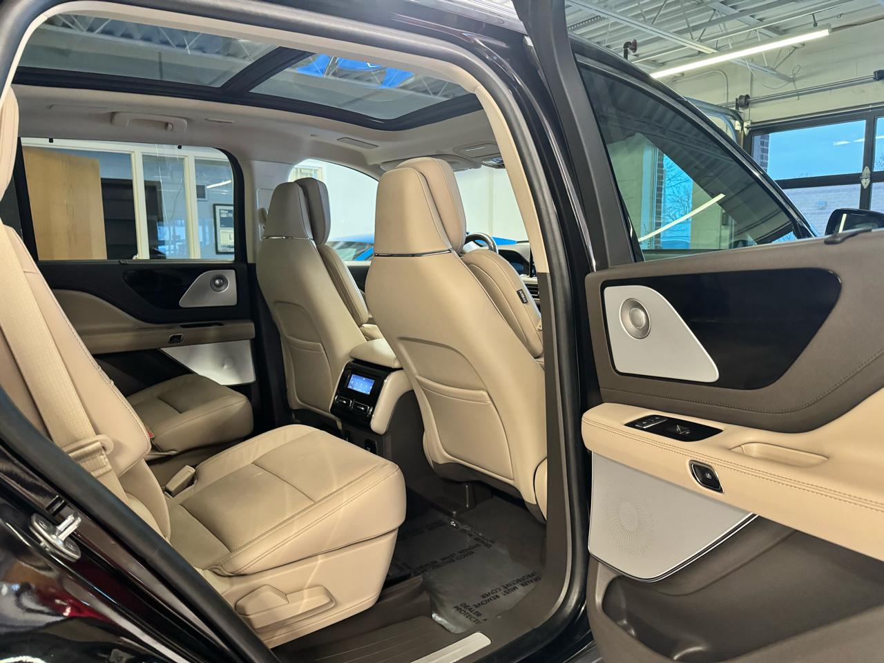Lincoln Aviator Reserve AWD 2021