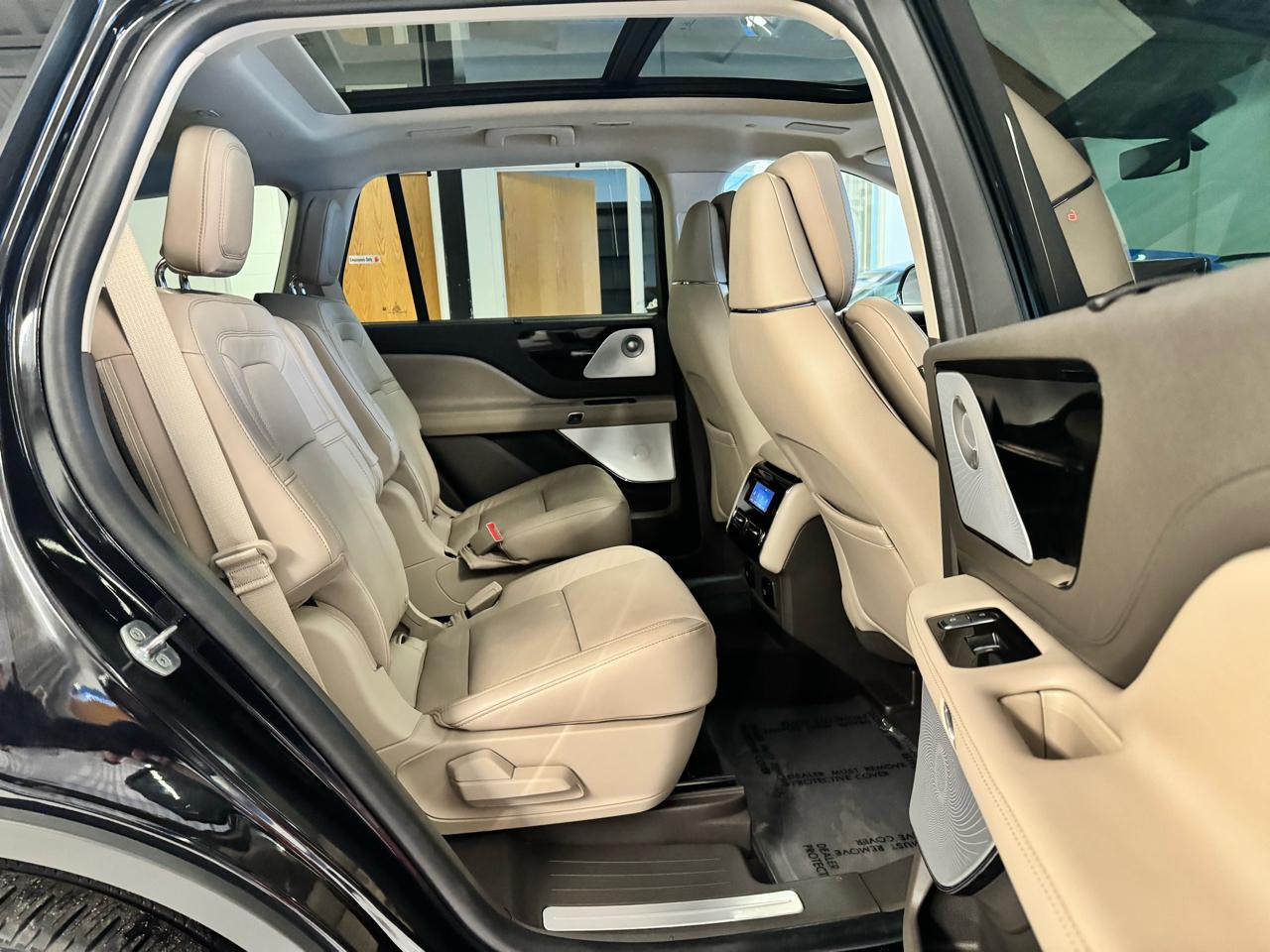 Lincoln Aviator Reserve AWD 2021