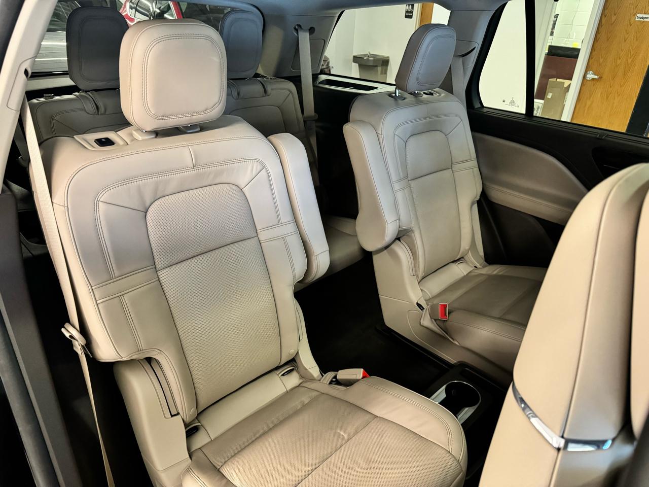 Lincoln Aviator Reserve AWD 2021