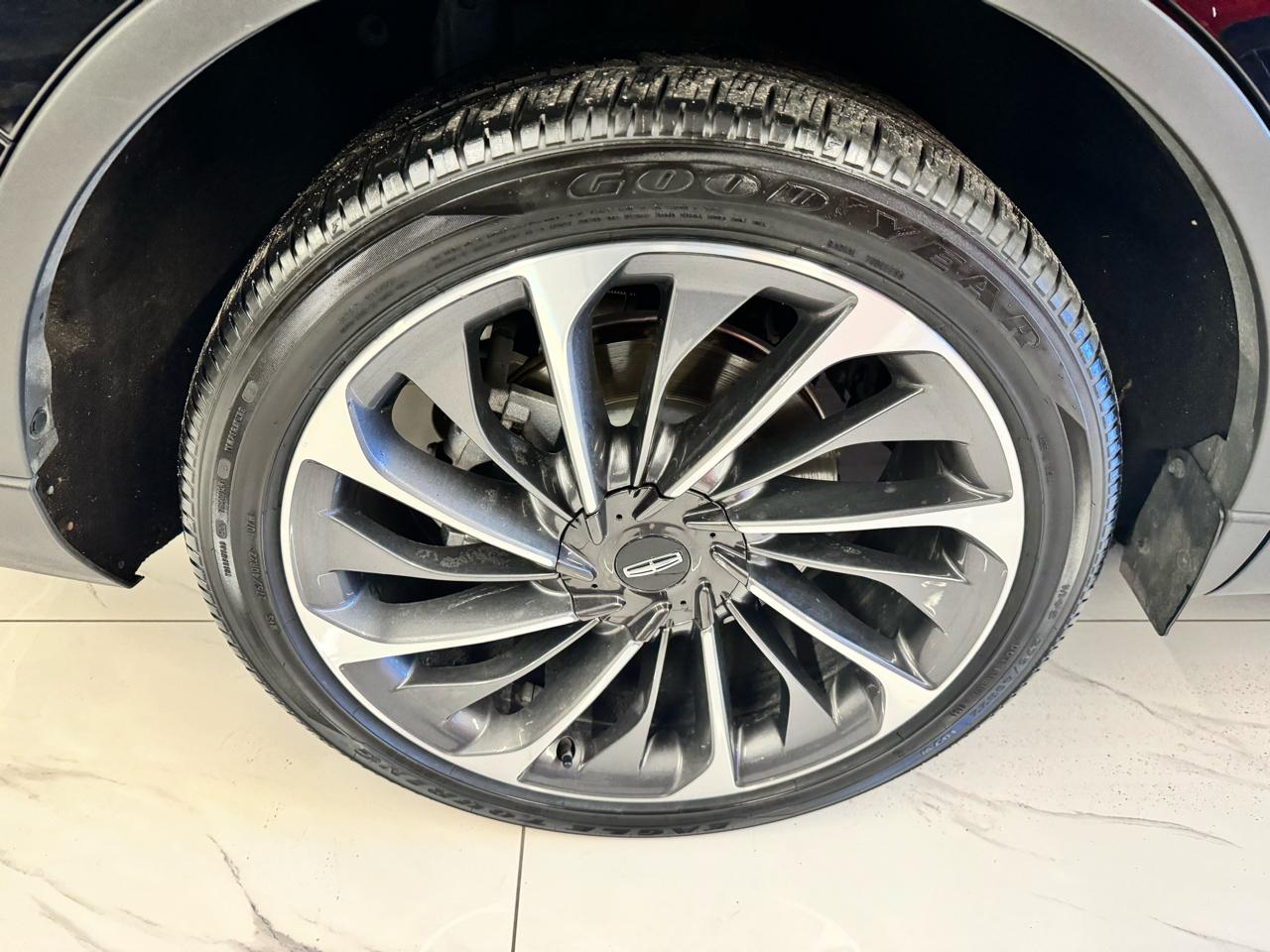 Lincoln Aviator Reserve AWD 2021