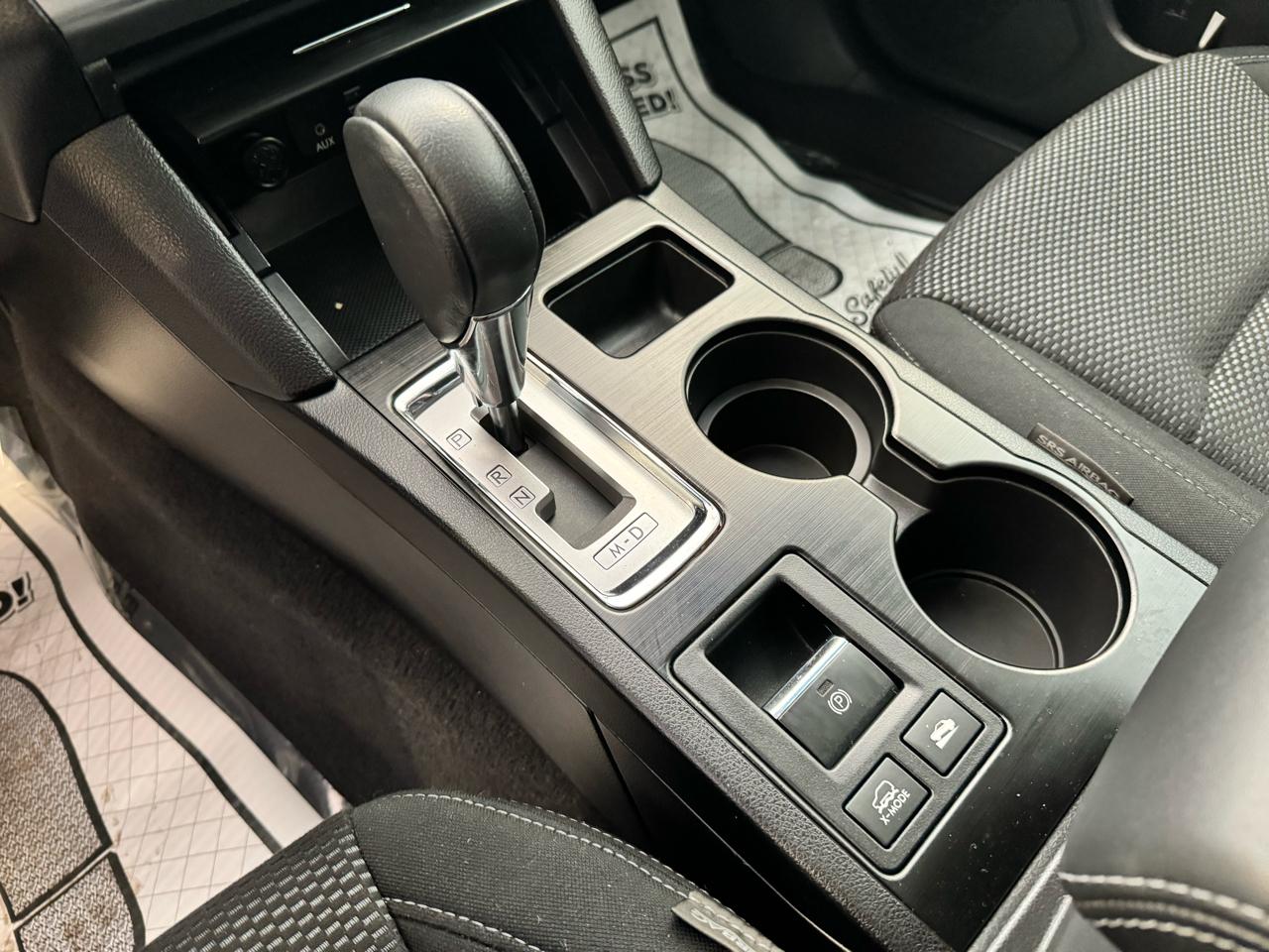 Subaru Outback 4dr Wgn 2.5i Premium 2016