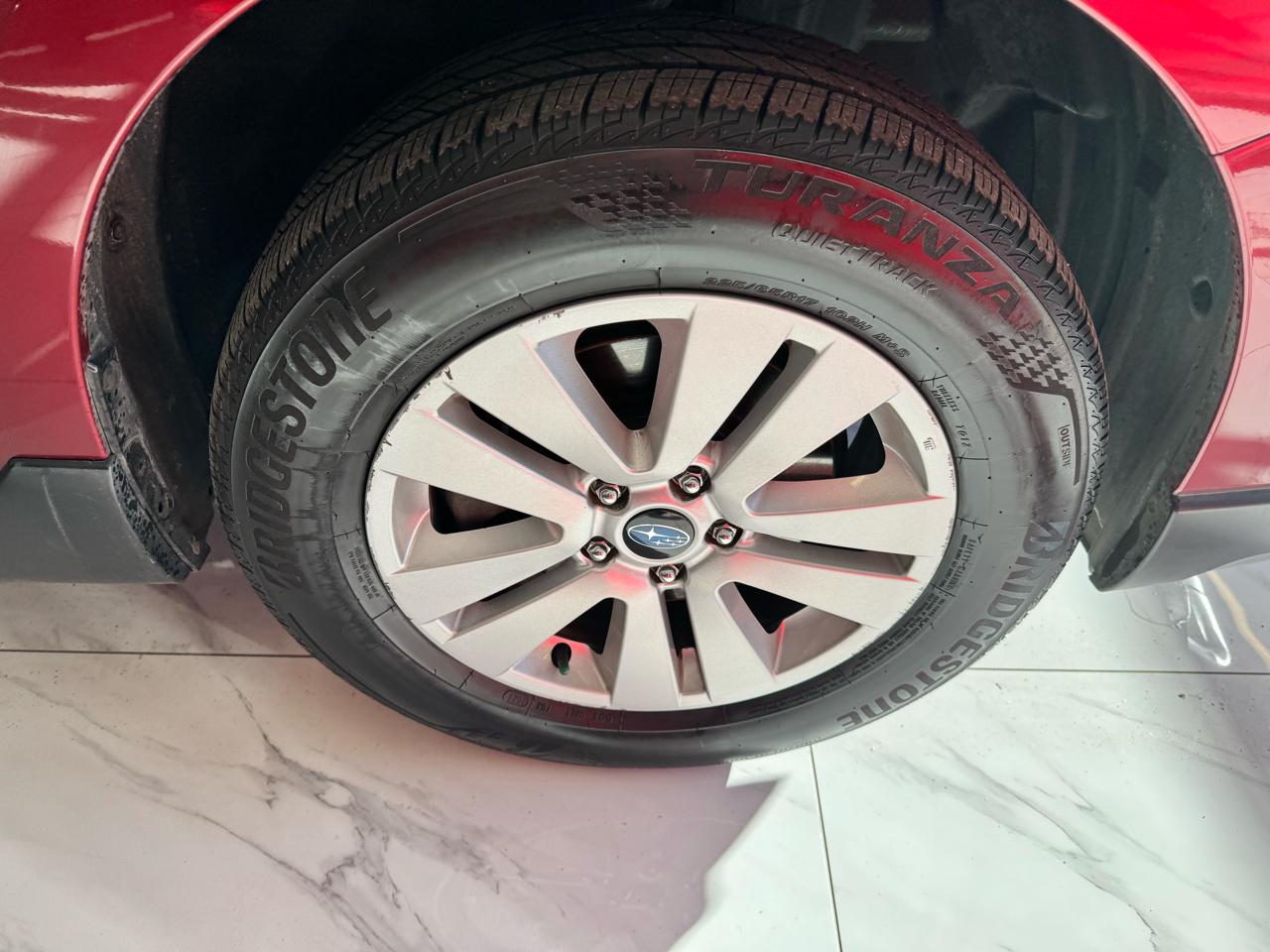 Subaru Outback 4dr Wgn 2.5i Premium 2016