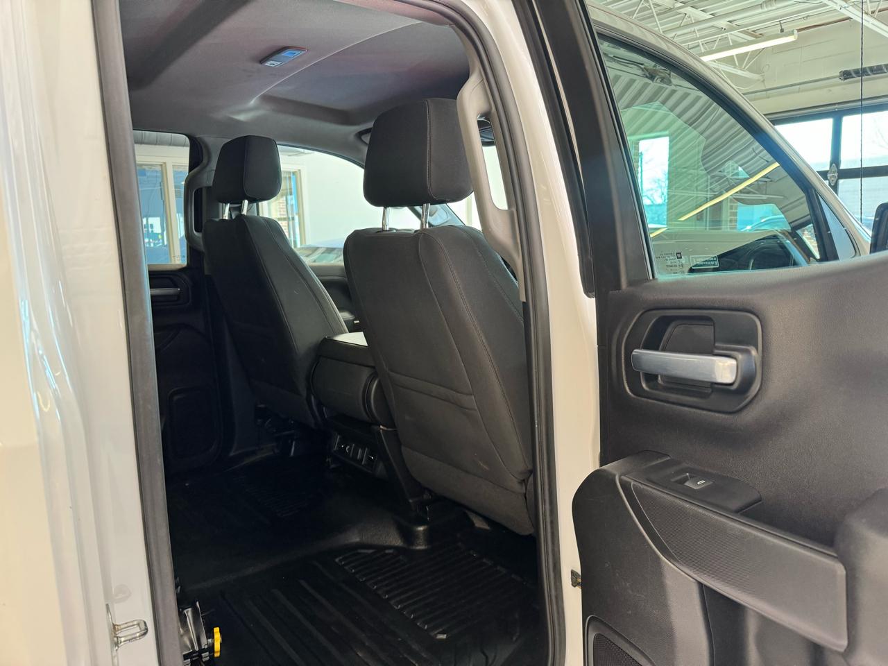 Chevrolet Silverado 1500 4WD Double Cab 147" LT 2020