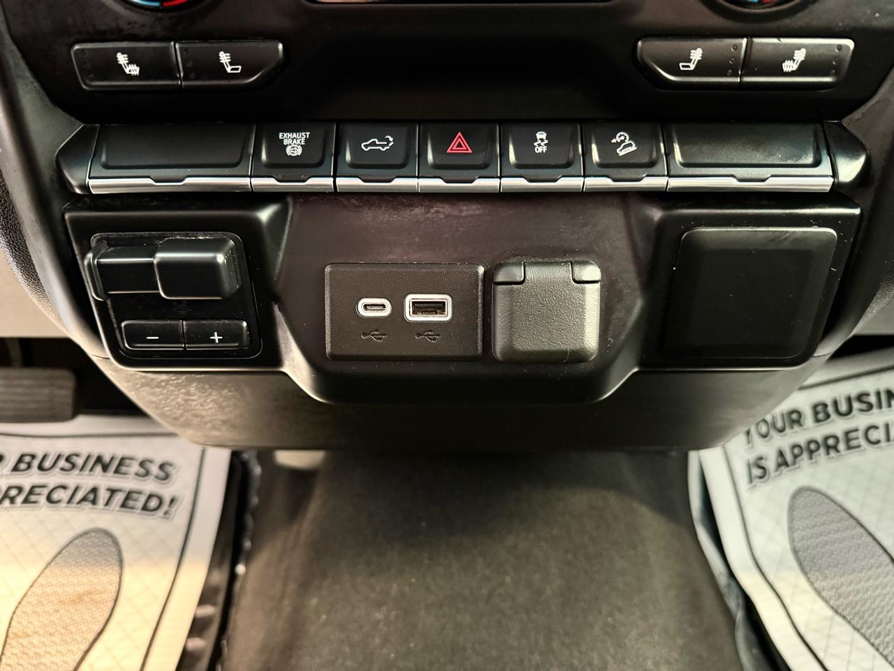 Chevrolet Silverado 2500HD 4WD Crew Cab 159" LT 2022