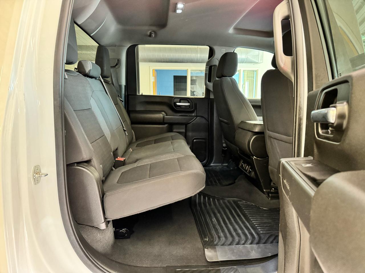 Chevrolet Silverado 2500HD 4WD Crew Cab 159" LT 2022