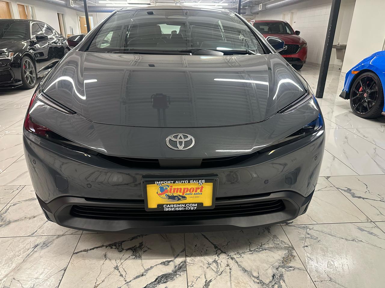 Toyota Prius XLE 5D Hatchback 2023