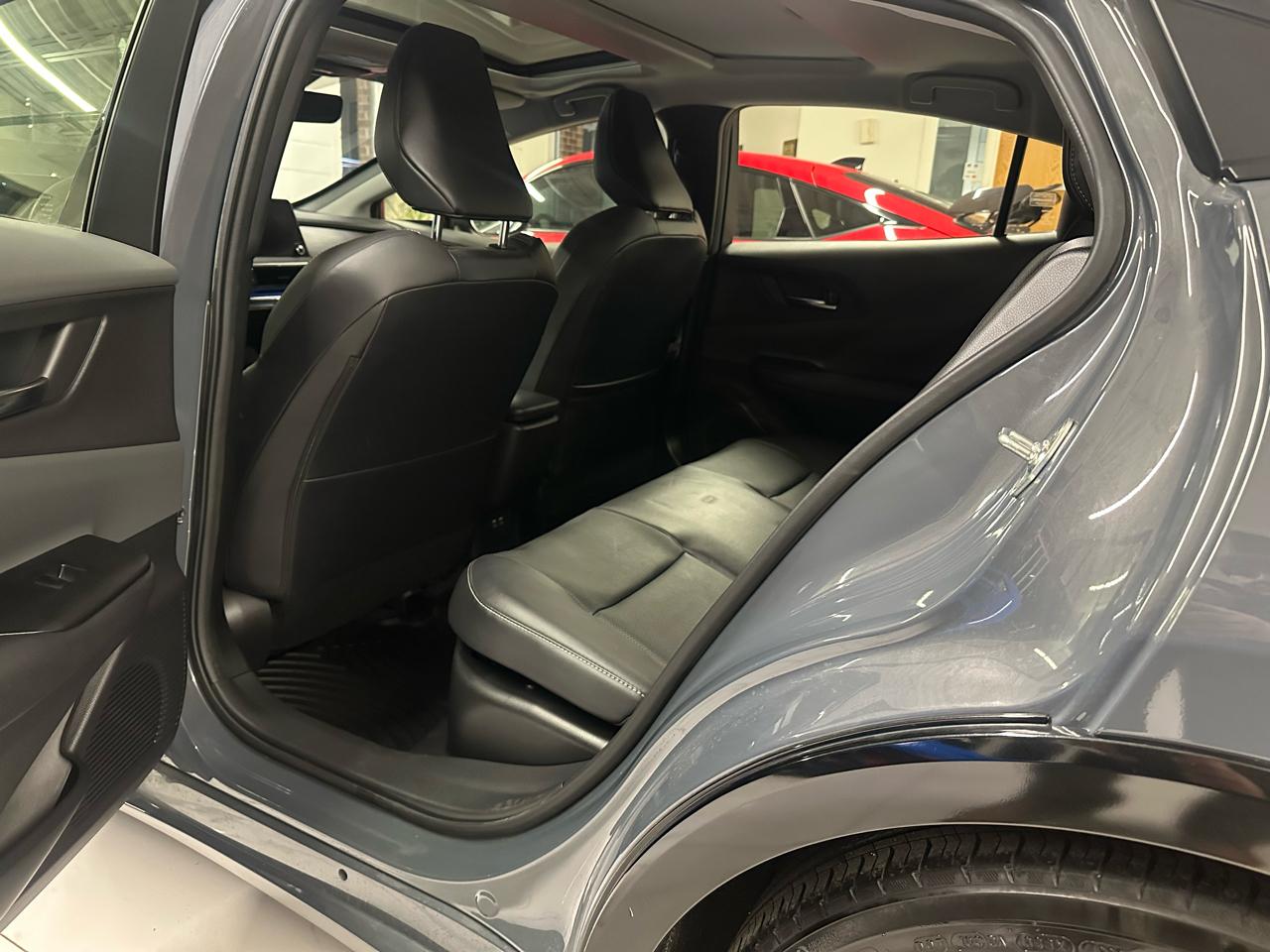 Toyota Prius XLE 5D Hatchback 2023