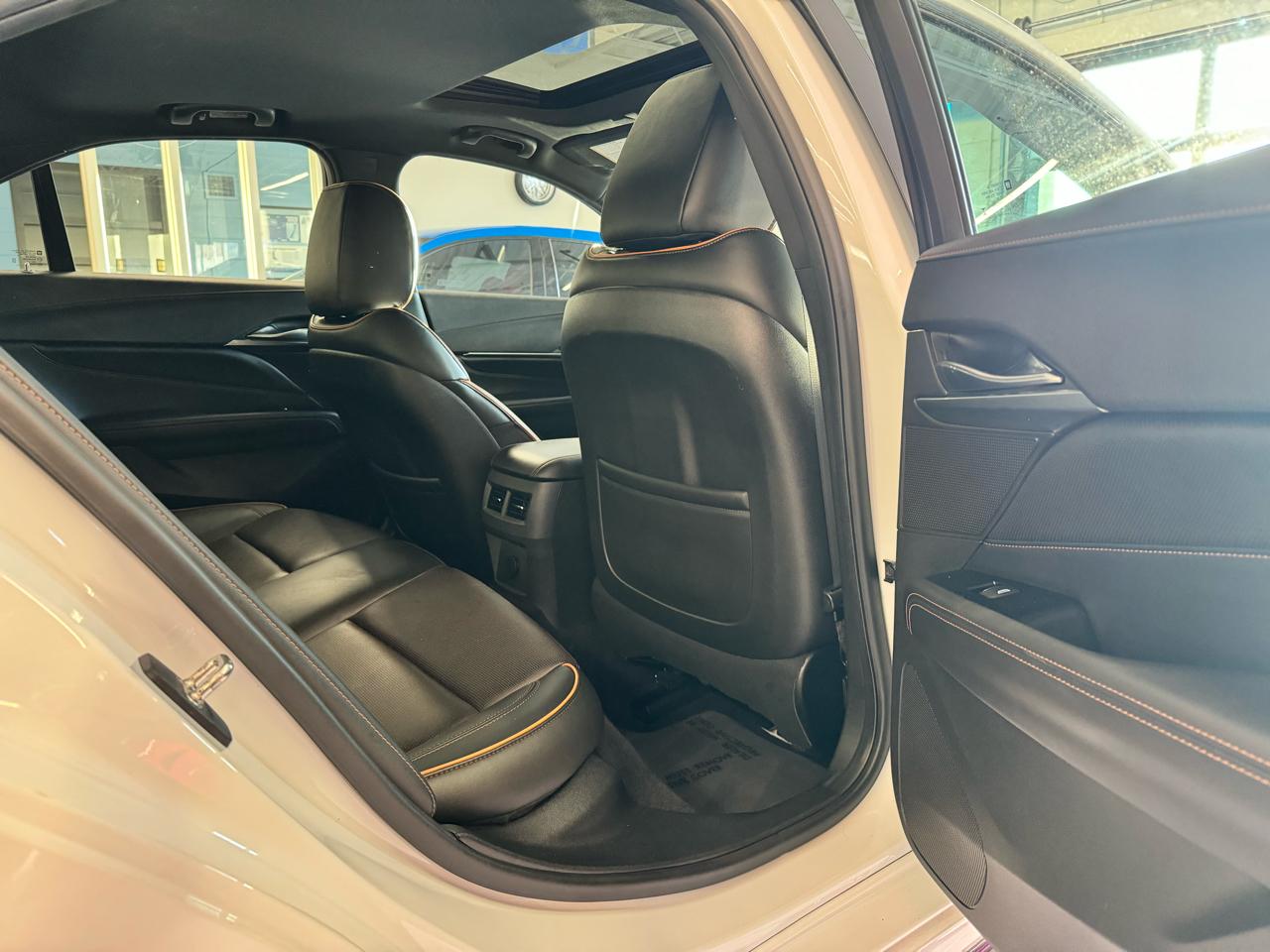 Cadillac CT4 4dr Sdn Sport 2020