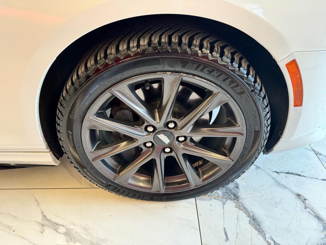 Cadillac CT4 4dr Sdn Sport 2020