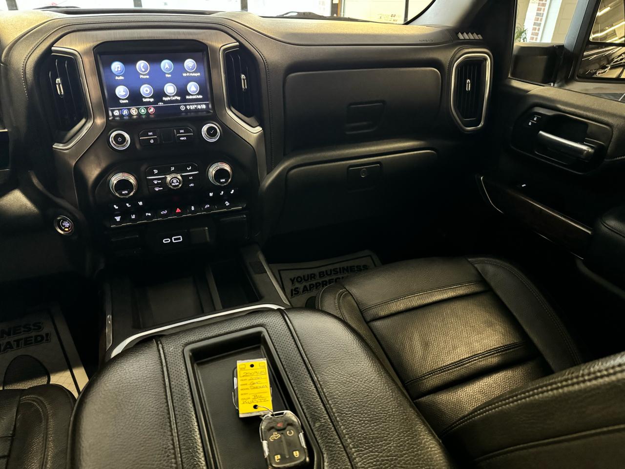 GMC Sierra 2500HD 4WD Crew Cab 159" Denali 2020