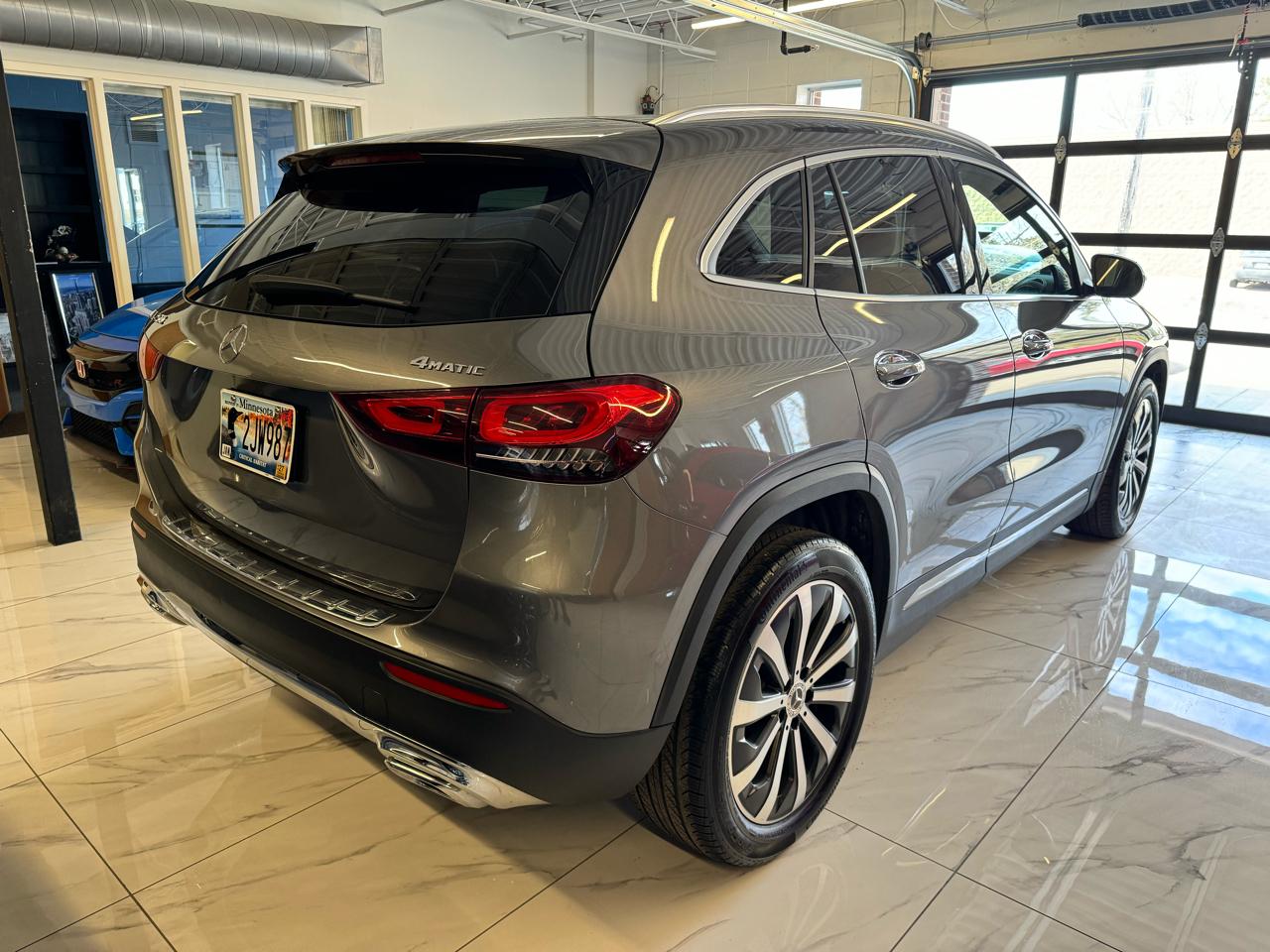 Mercedes-Benz GLA GLA 250 4MATIC SUV 2021