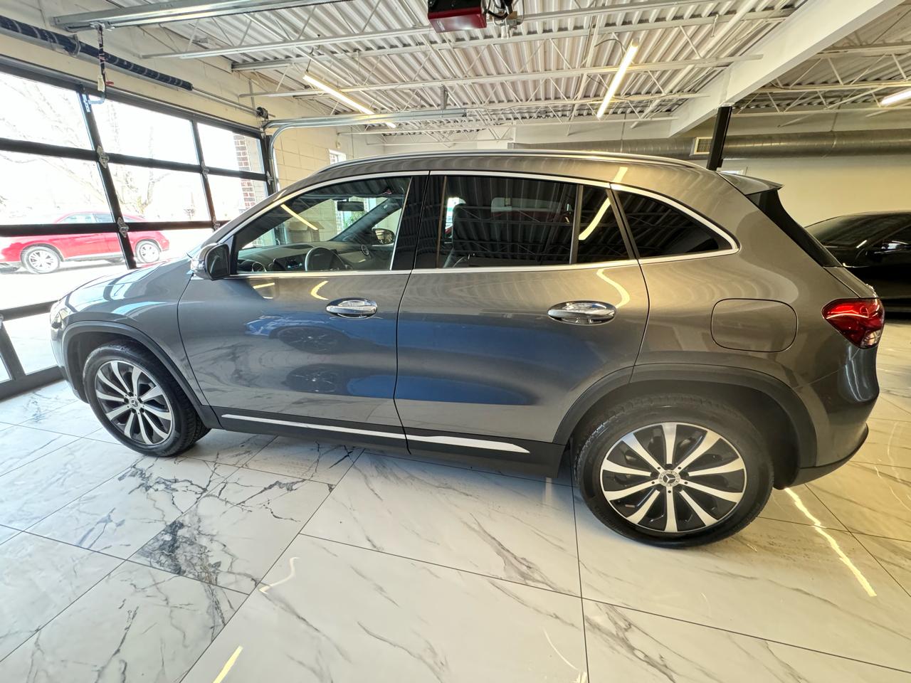 Mercedes-Benz GLA GLA 250 4MATIC SUV 2021