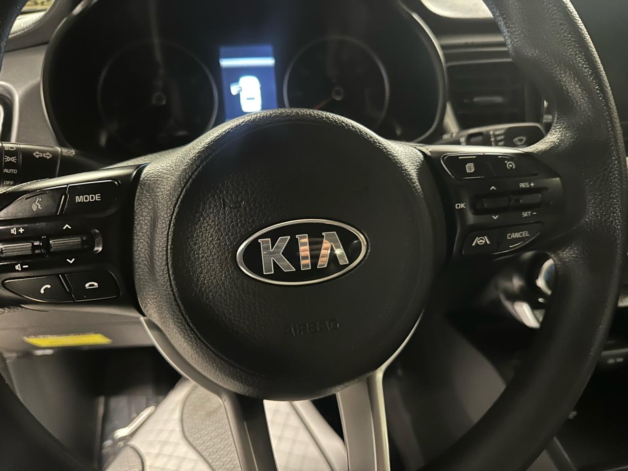 Kia Rio S IVT 2022