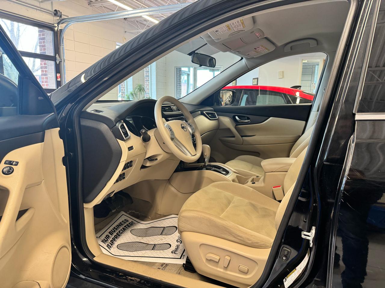 Nissan Rogue AWD 4dr SV 2014