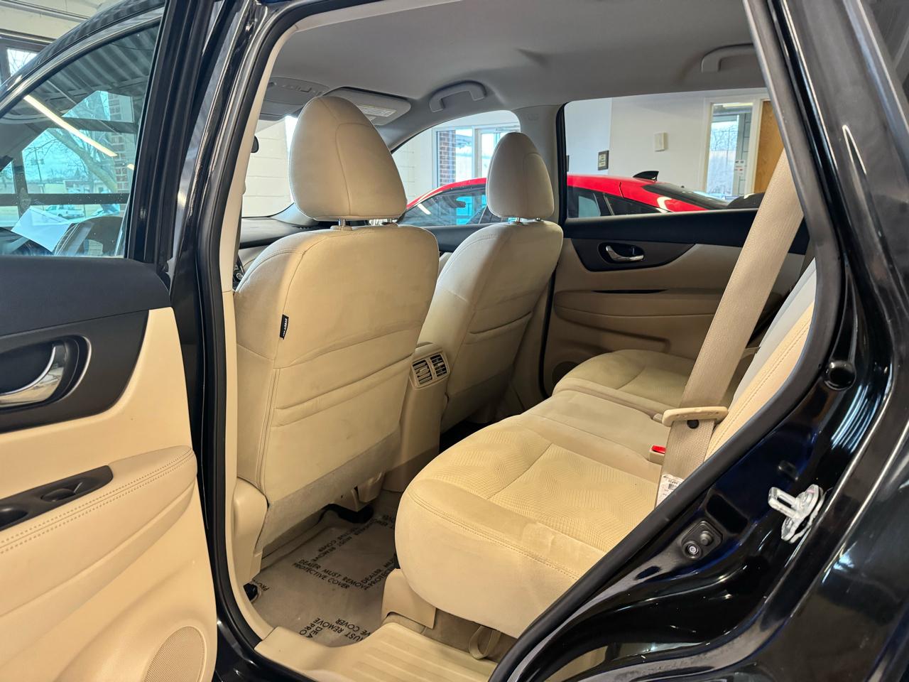 Nissan Rogue AWD 4dr SV 2014