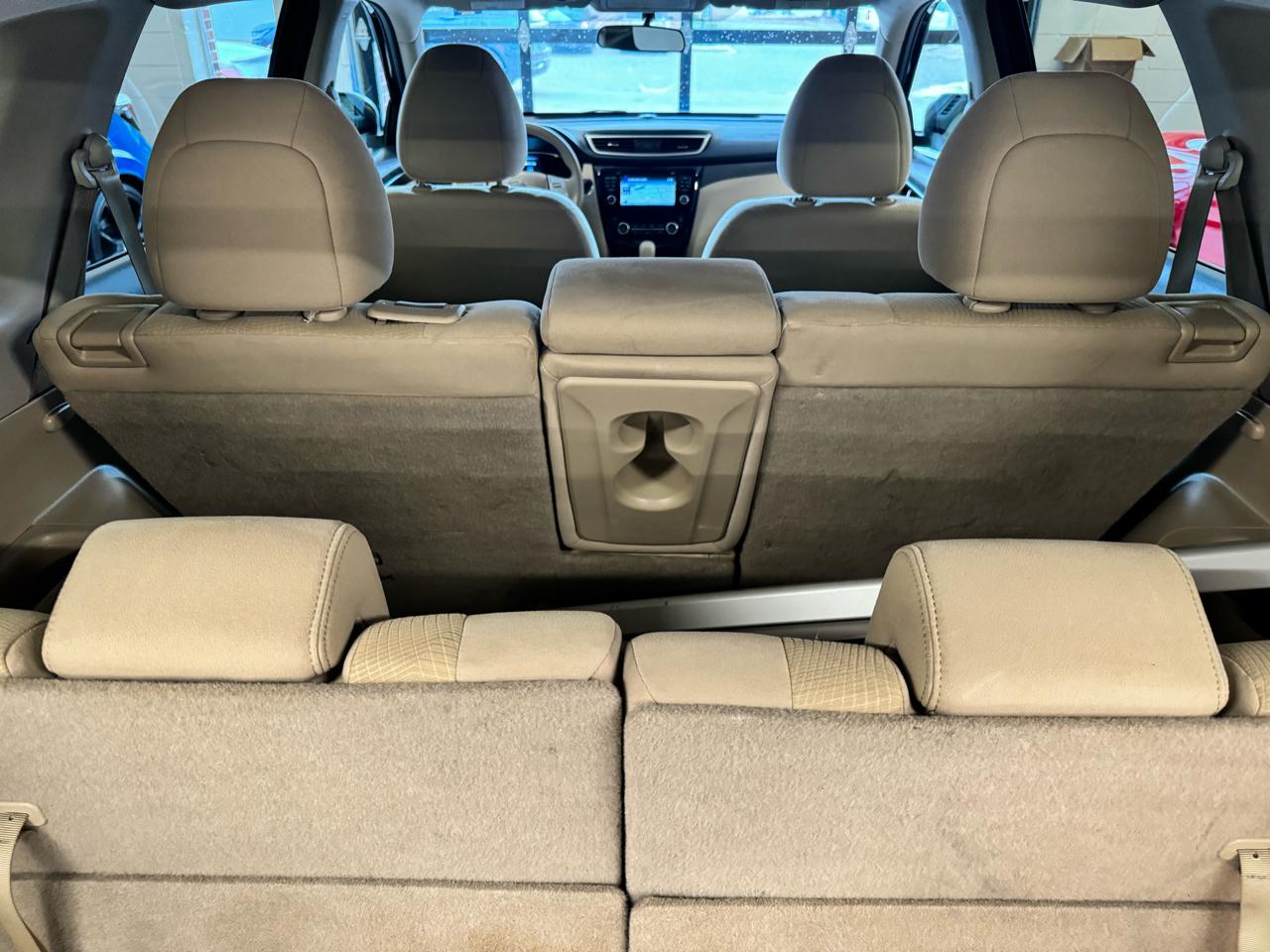 Nissan Rogue AWD 4dr SV 2014