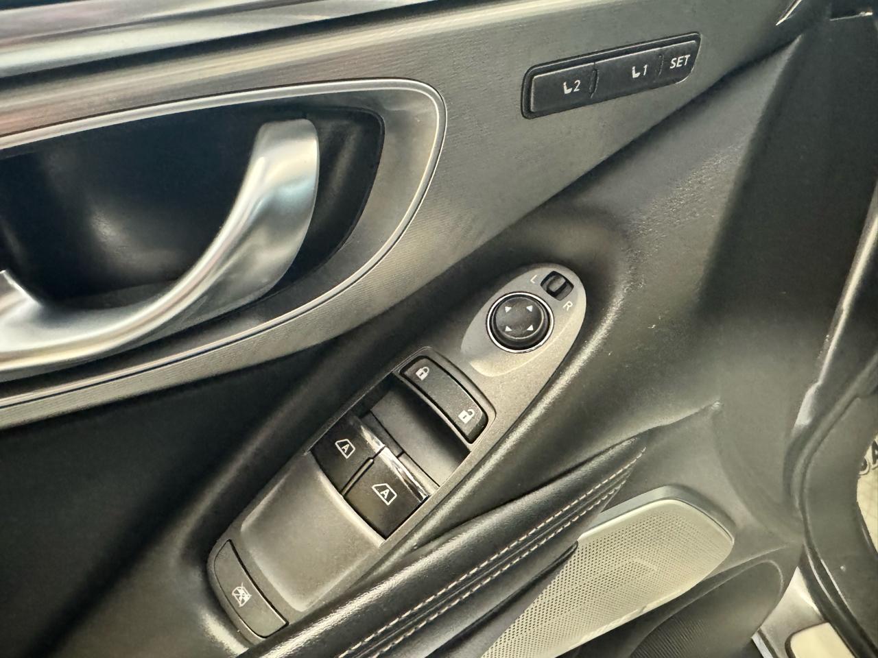 Infiniti Q60 Coupe 2dr Auto AWD 2020