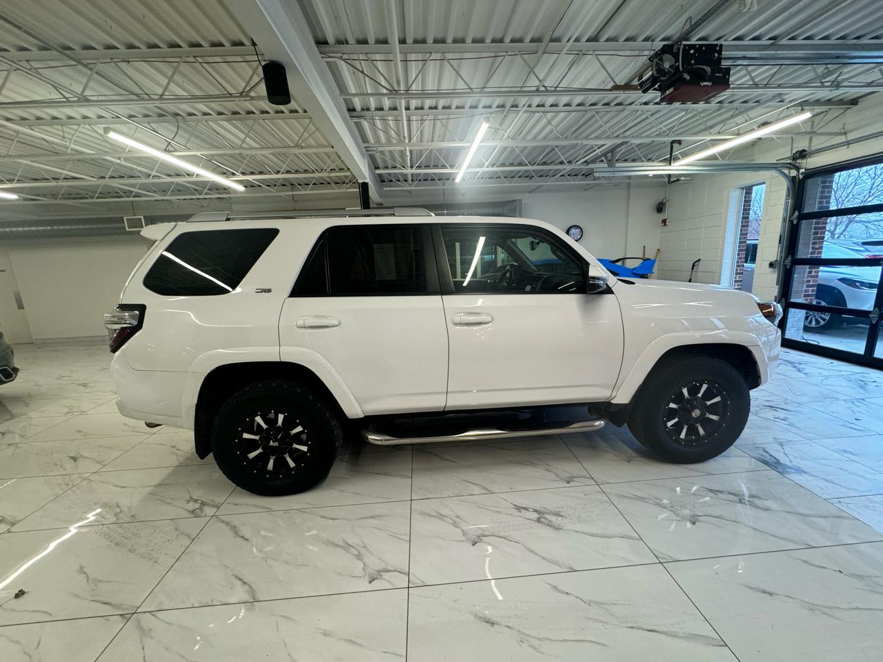 Toyota 4Runner 4WD 4dr V6 Trail Premium (Natl) 2014