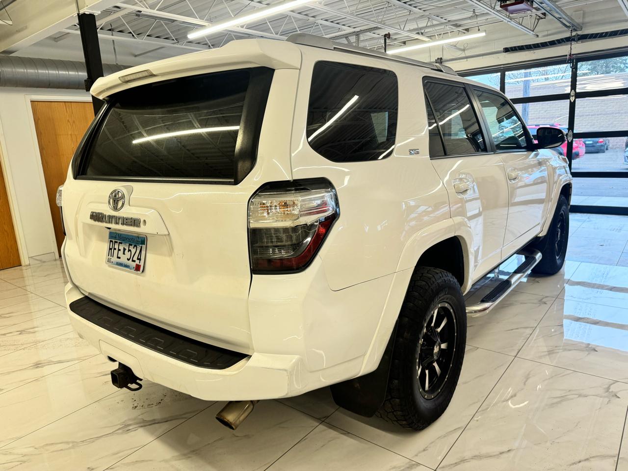 Toyota 4Runner 4WD 4dr V6 Trail Premium (Natl) 2014