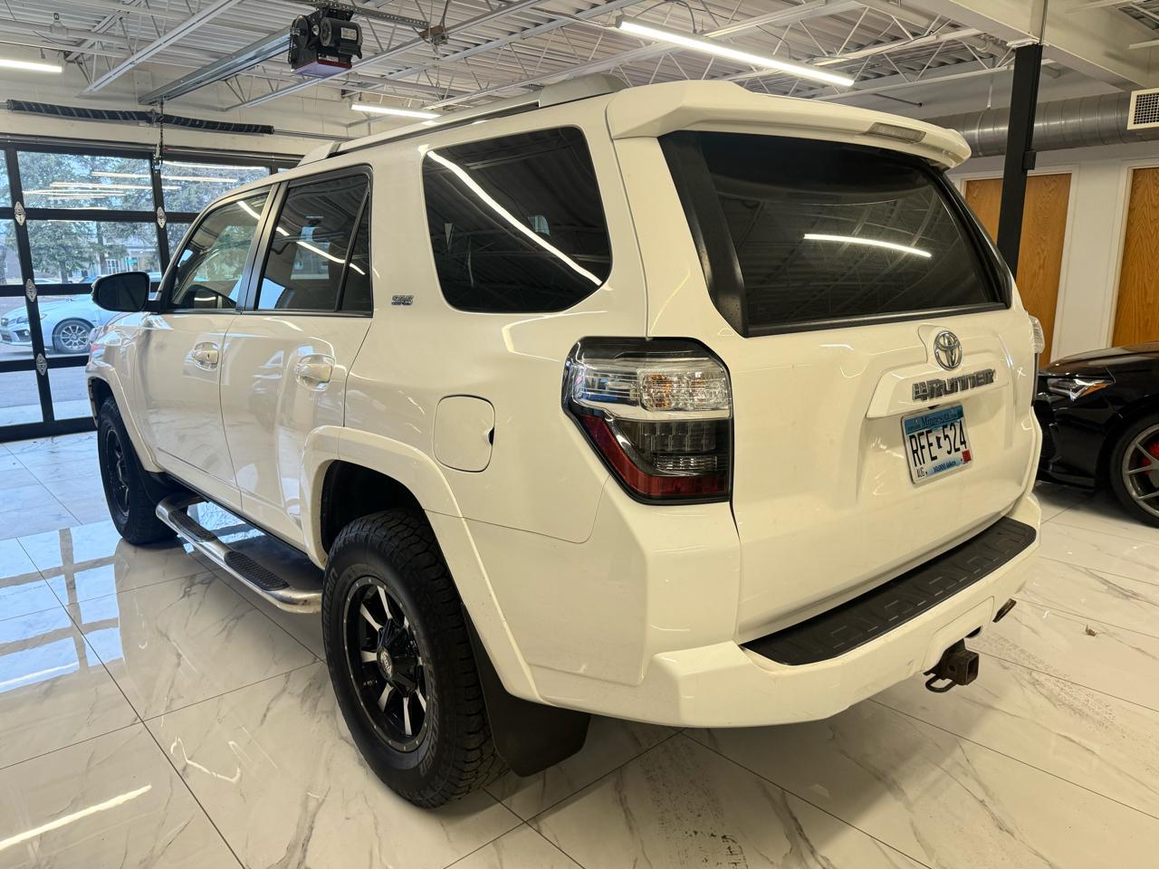 Toyota 4Runner 4WD 4dr V6 Trail Premium (Natl) 2014
