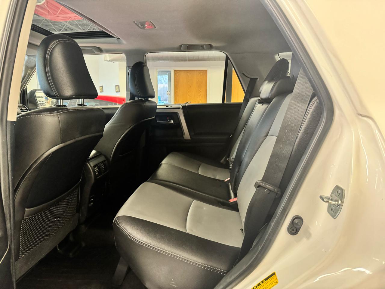 Toyota 4Runner 4WD 4dr V6 Trail Premium (Natl) 2014