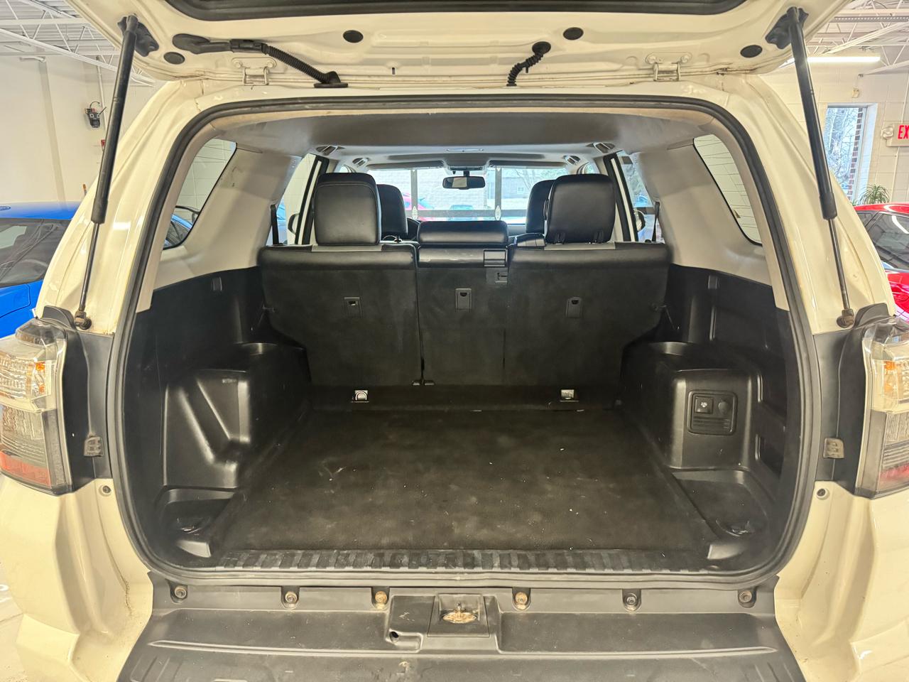 Toyota 4Runner 4WD 4dr V6 Trail Premium (Natl) 2014