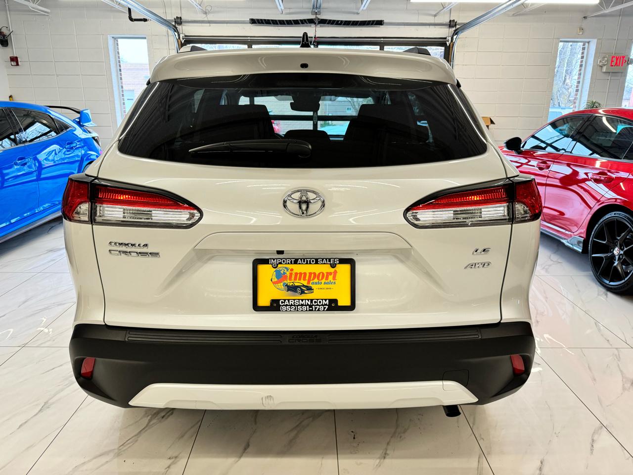 Toyota Corolla Cross LE 4WD (Natl) 2025