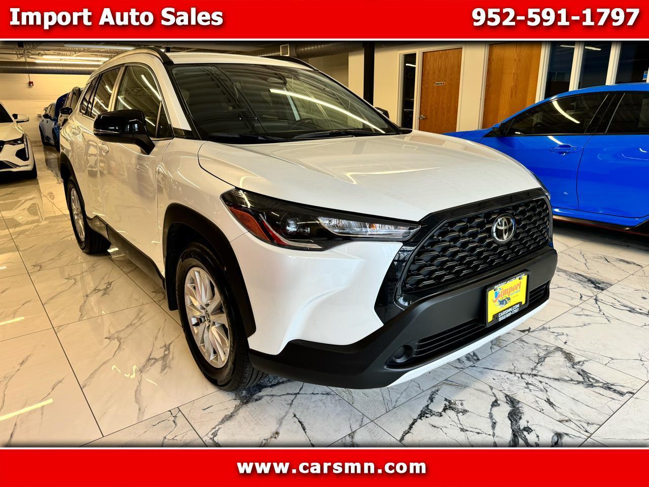 Toyota Corolla Cross LE 4WD (Natl) 2025