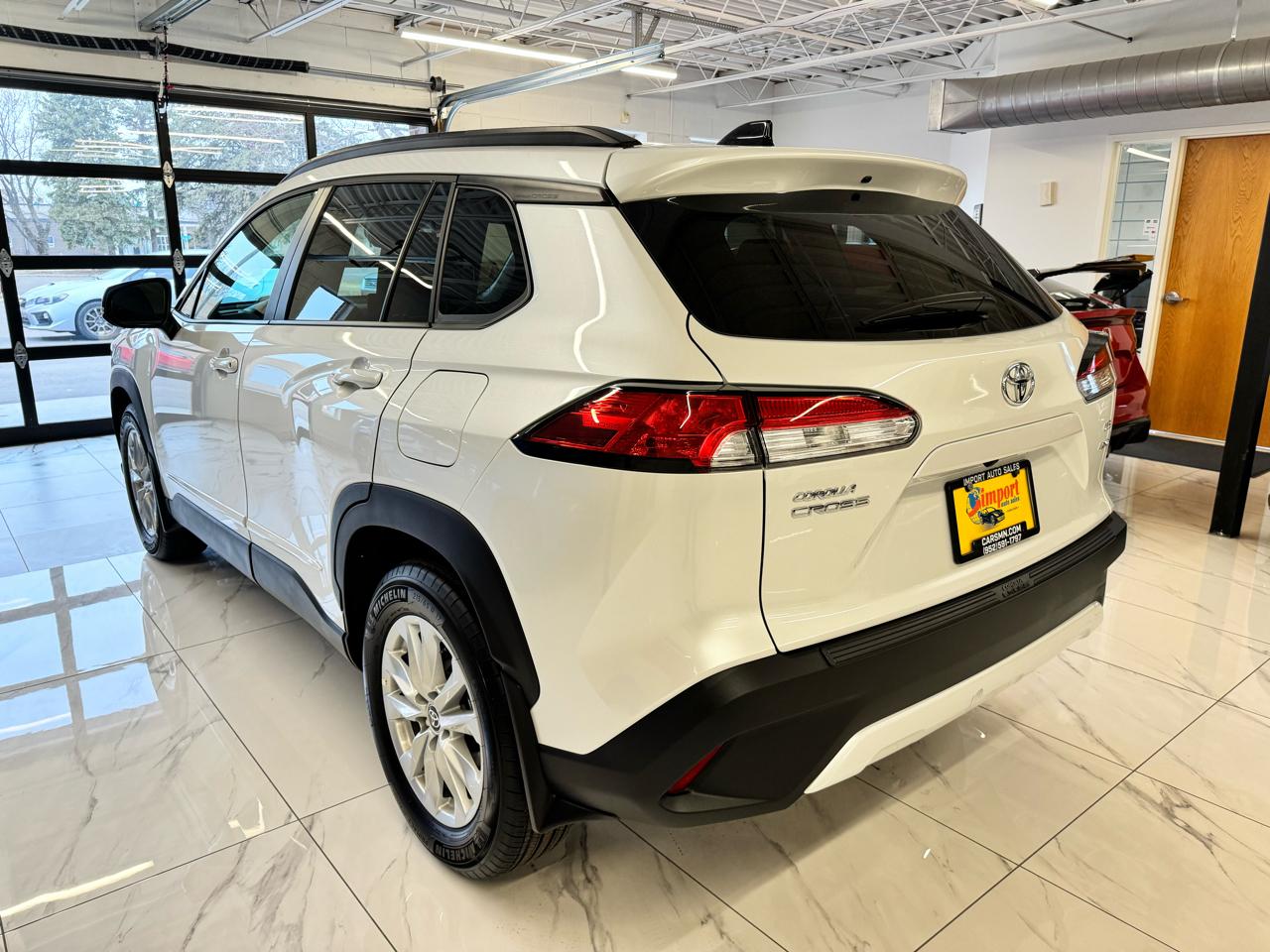 Toyota Corolla Cross LE 4WD (Natl) 2025