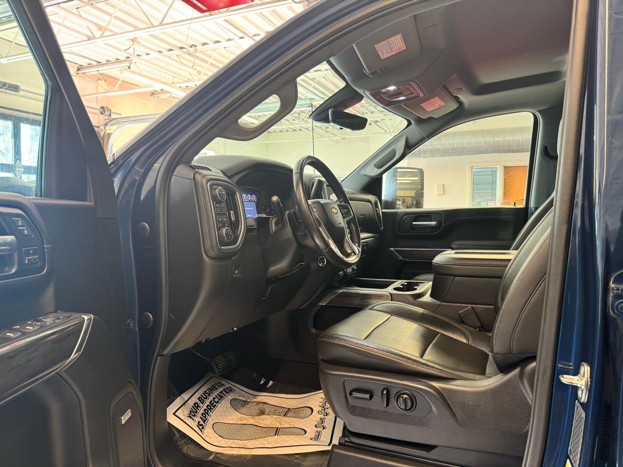 Chevrolet Silverado 2500HD 4WD Crew Cab 159" LTZ 2020