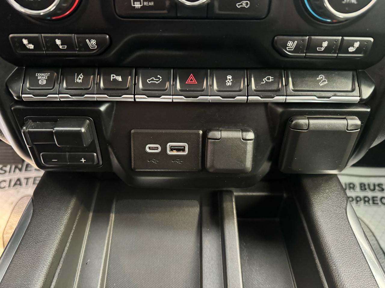 Chevrolet Silverado 2500HD 4WD Crew Cab 159" LTZ 2020