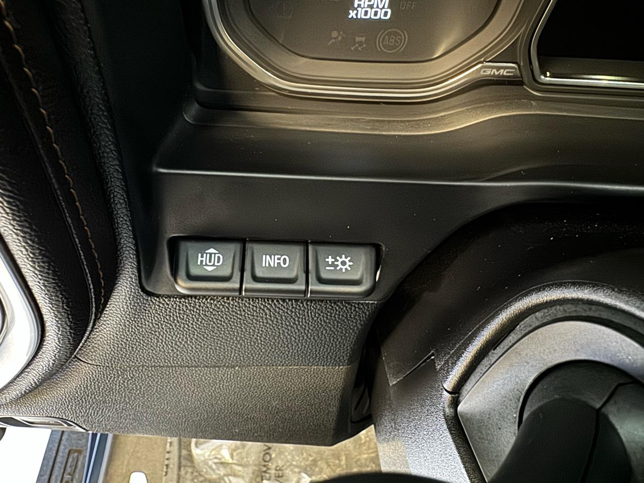 GMC Sierra 2500HD 4WD Crew Cab 159" AT4 2022