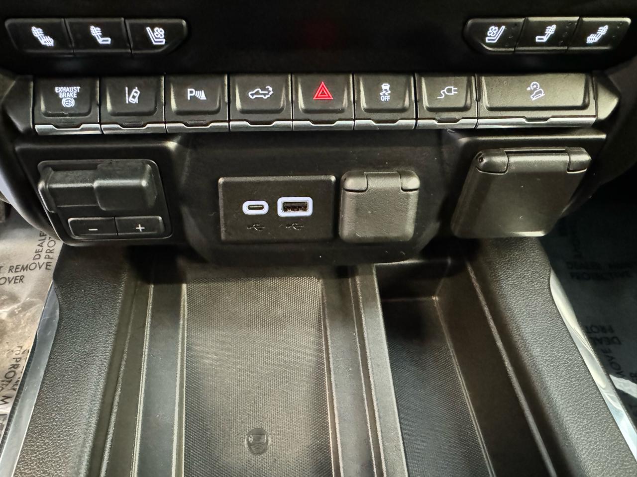 GMC Sierra 2500HD 4WD Crew Cab 159" AT4 2022