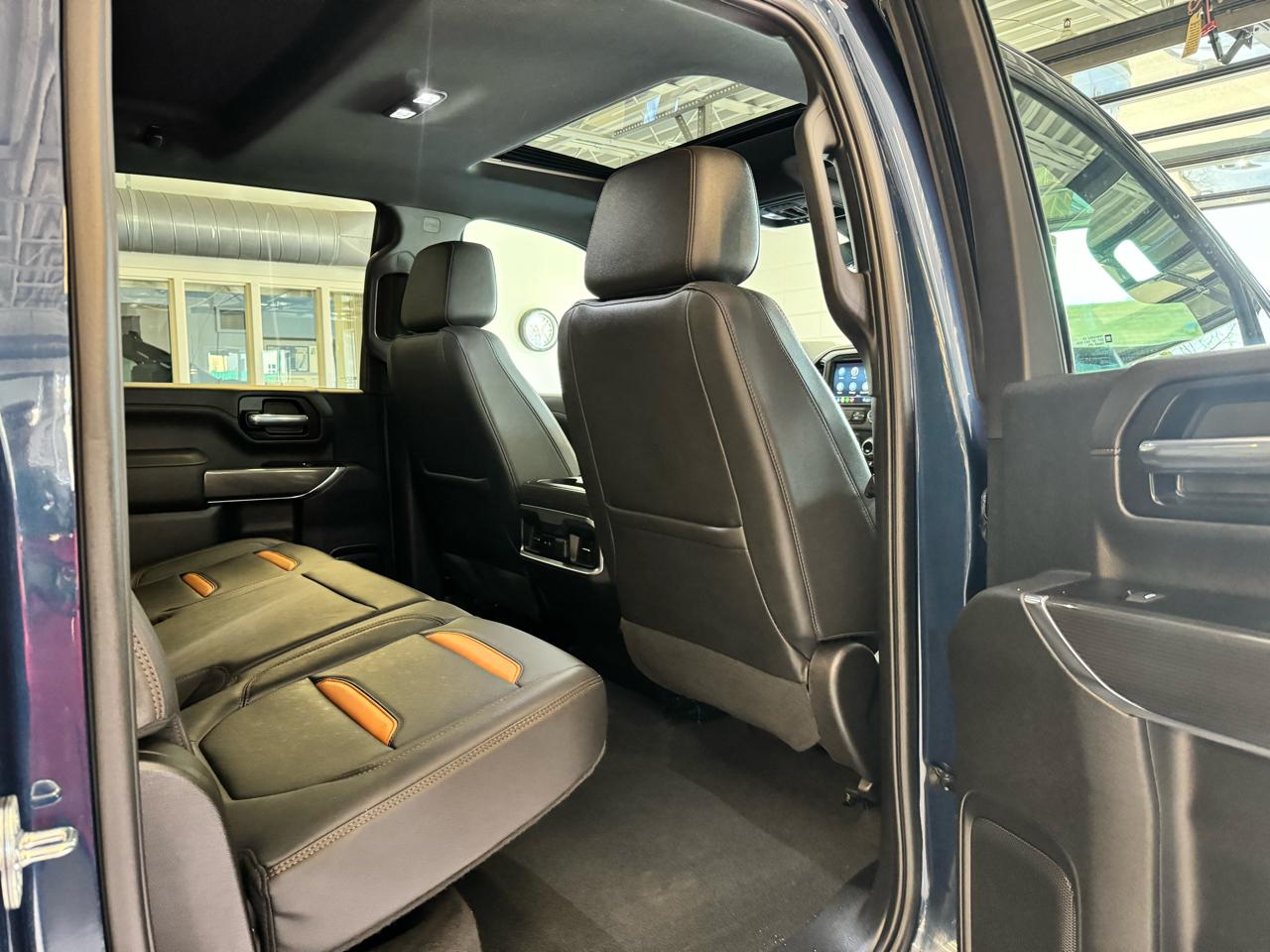 GMC Sierra 2500HD 4WD Crew Cab 159" AT4 2022