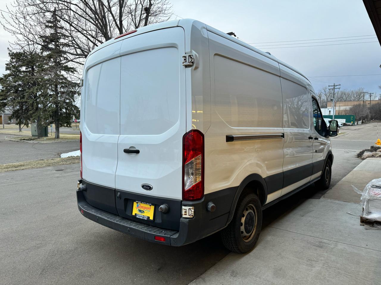 Ford Transit Van T-350 148" Med Rf 9500 GVWR Sliding RH Dr 2017