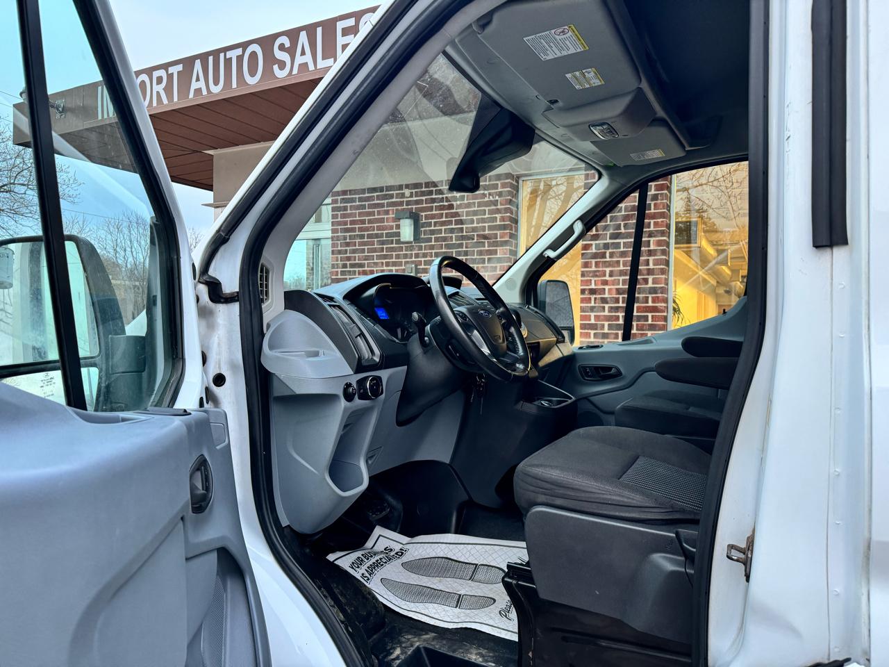 Ford Transit Van T-350 148" Med Rf 9500 GVWR Sliding RH Dr 2017