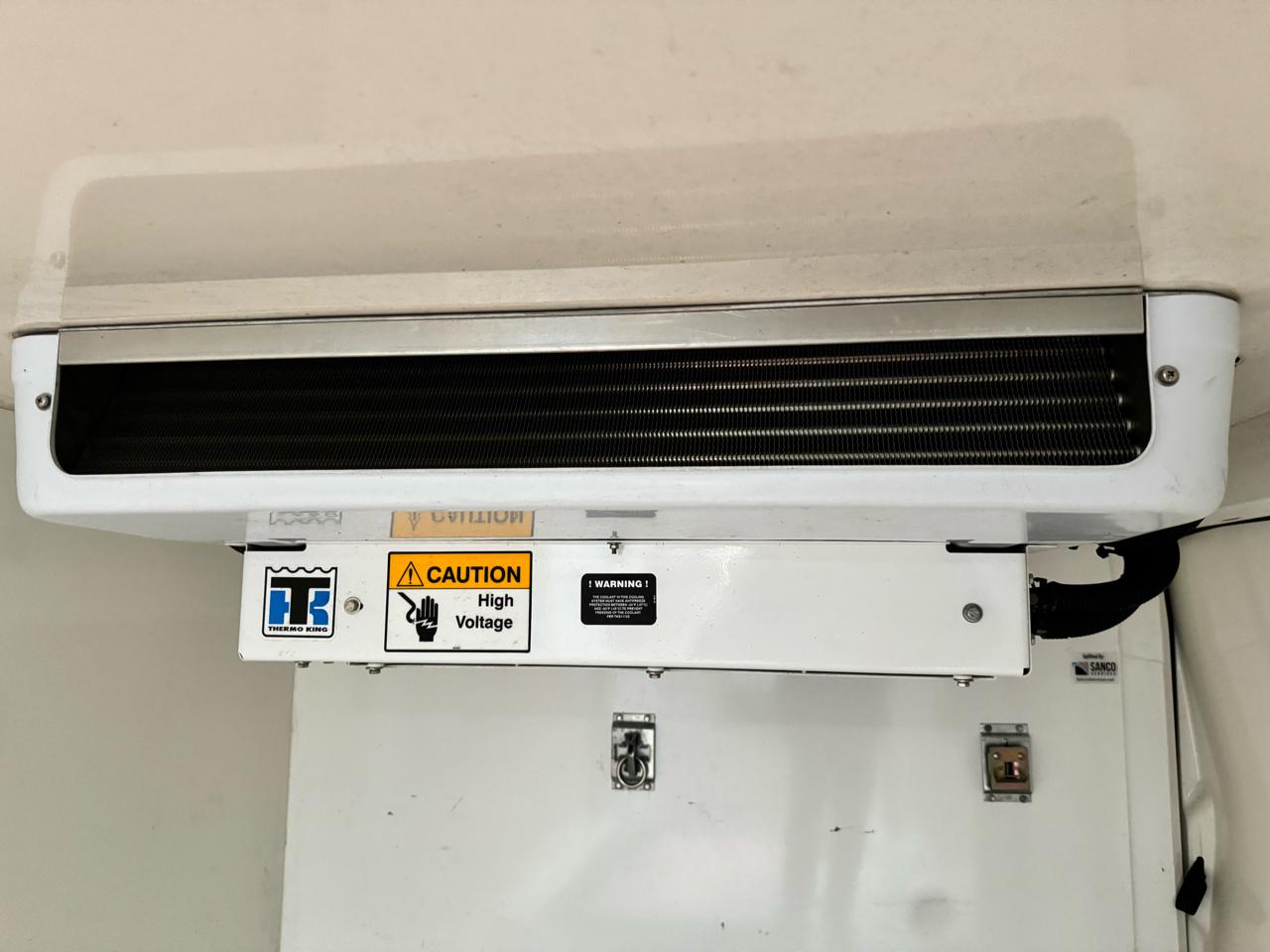 Ford Transit Van T-350 148" Med Rf 9500 GVWR Sliding RH Dr 2017