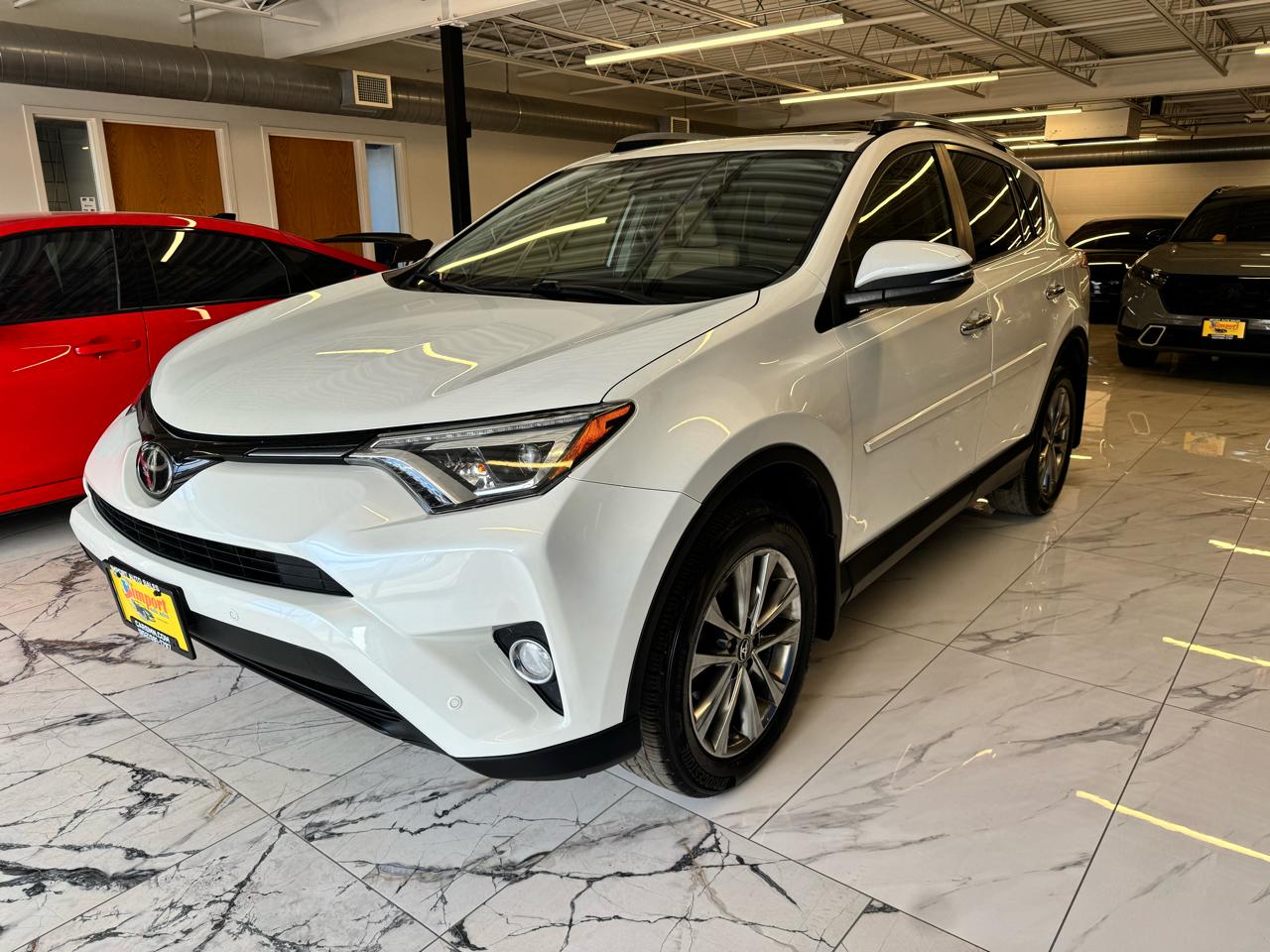 Toyota RAV4 Limited FWD (Natl) 2017