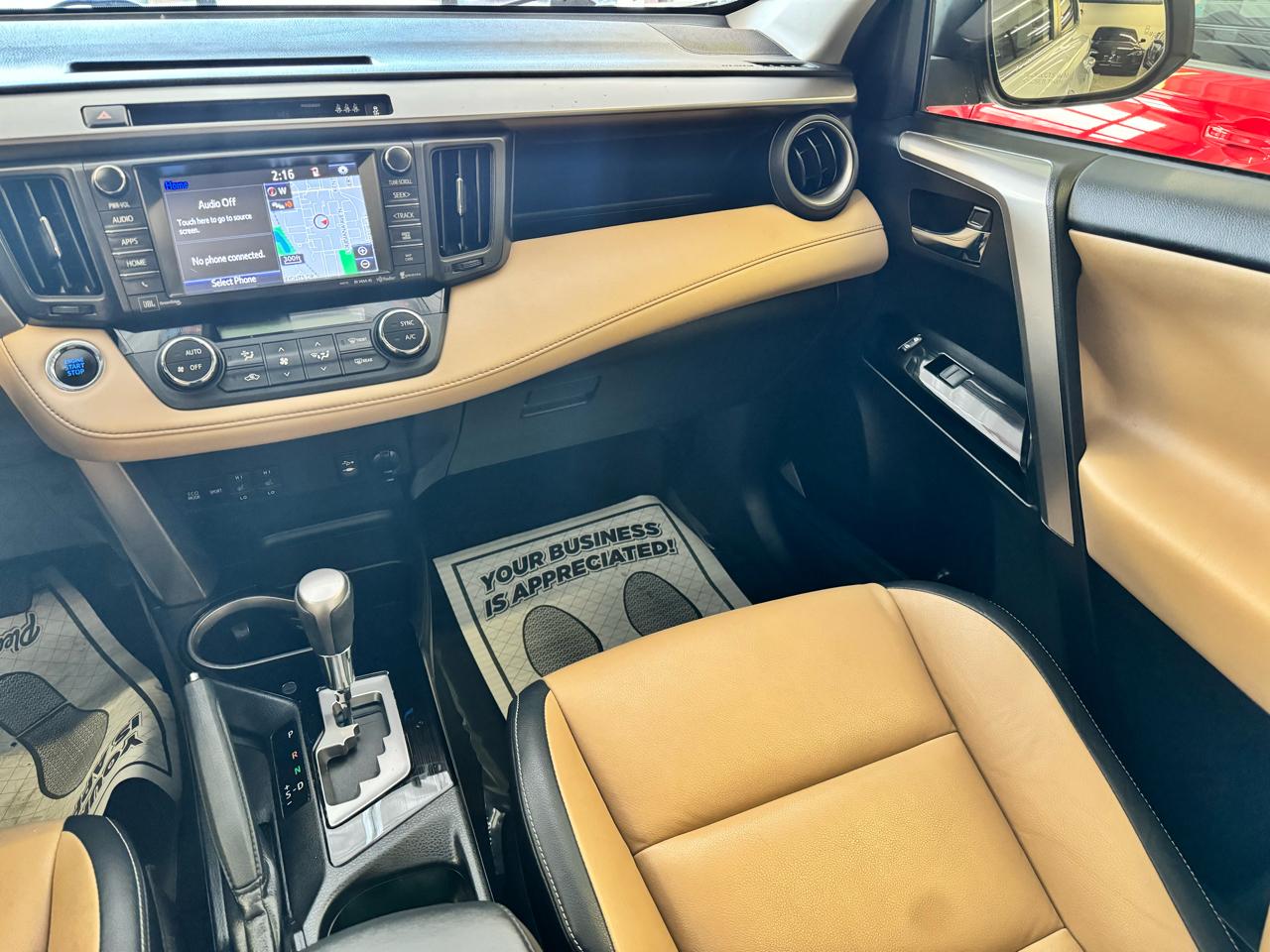 Toyota RAV4 Limited FWD (Natl) 2017